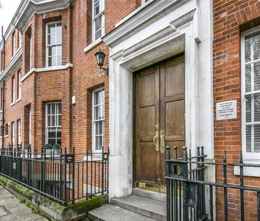 East Arbour Street, Stepney Green - Photo 1