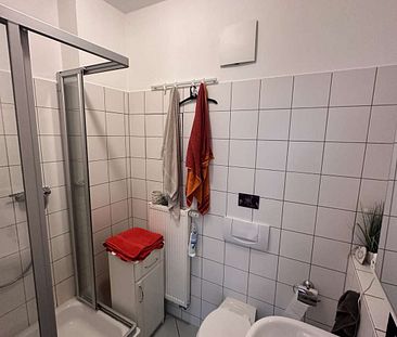 Schicke 2 Zimmer-Wohnung mit Balkon - Photo 3