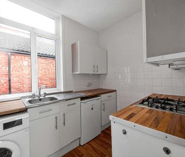 2 bedroom apartment to rent - Photo 5