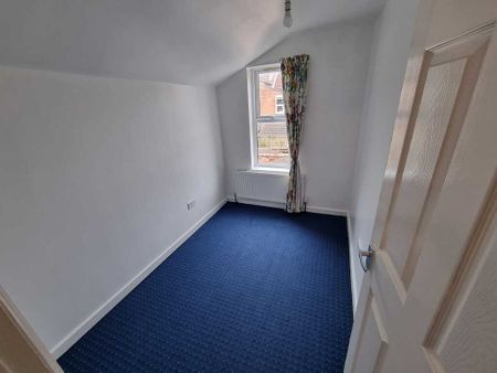 2 Bed Student Accommodation - Photo 3