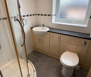 2 bedroom terraced house to rent - Photo 6