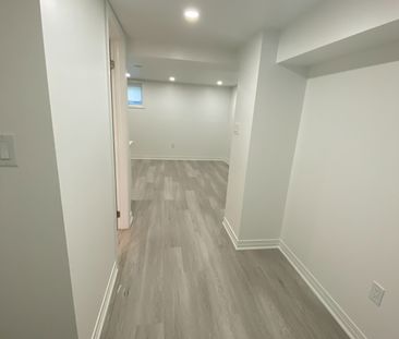 For Lease - 15 Vauxhall Drive Unit# B1, Toronto, Ontario - Photo 5