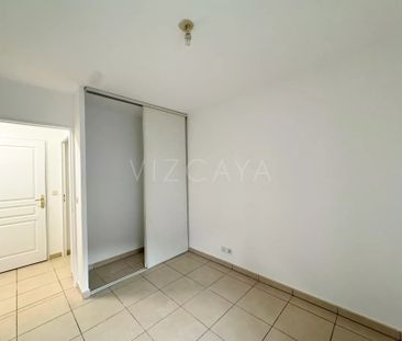 Location Appartement 3 pièces 50m² NICE 06100 - Photo 2
