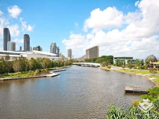 Unfurnished Broadbeach River Front - Photo 1