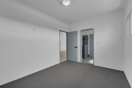 Low Maintenance 2 x 1 in Meadow Springs - Photo 3