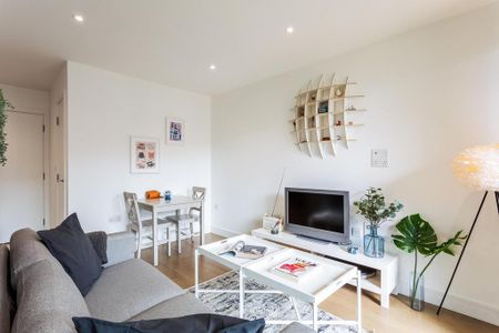 Studio to rent - Photo 3