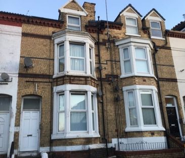 1 Bed Flat, Spellow Lane, L4 - Photo 3