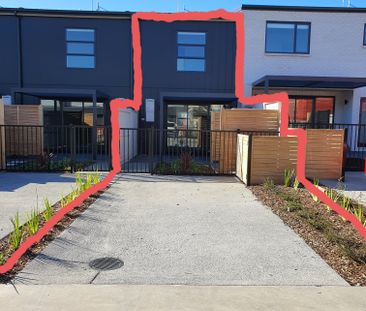 Modern Home! - Photo 6