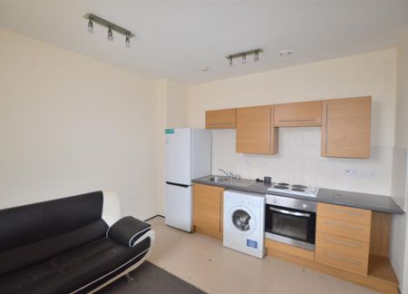 1 bedroom apartment to rent - Photo 3