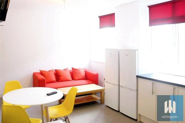 1 bedroom in a house share to rent - Photo 1