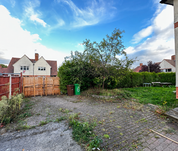 2 bedroom semi-detached house to rent - Photo 6