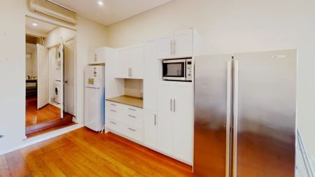 138 Bowman St, Sydney - Photo 5