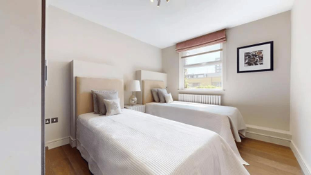 3 bedroom apartment to rent - Photo 2