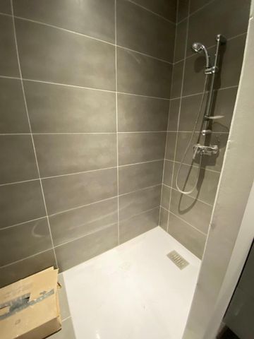 Location Appartement 3 pièces 89m² ST MAXIMIN LA STE BAUME 83470 - Photo 5