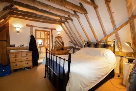 1 bedroom barn conversion to rent - Photo 3