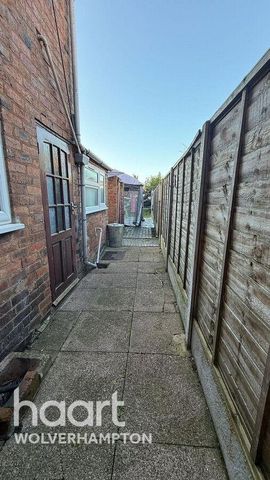 3 bedroom terraced house to rent - Photo 4