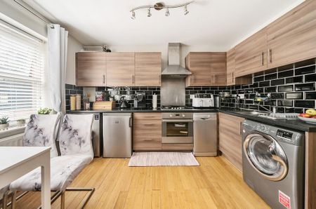 1 bedroom apartment to rent - Photo 2