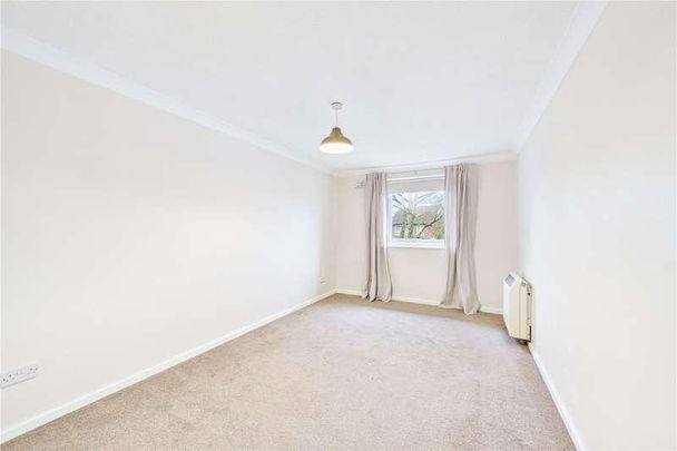 Shire Place, The Ridings, Worth, Crawley, RH10 - Photo 1