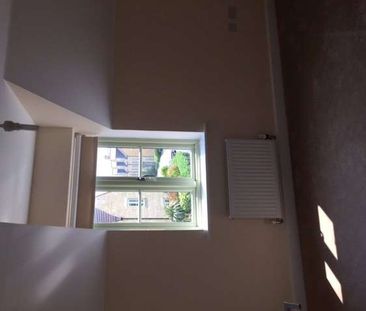 Very well presented property with off street parking and a charming... - Photo 5