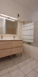 Location Appartement 3 pièces 83m² ST PIERRE 97410 - Photo 4