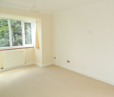 4 bedroom detached house to rent - Photo 1