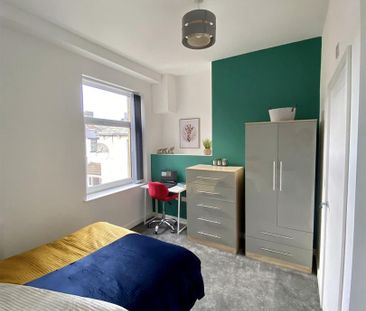 1 bed house share to rent in Fairview Road, Burnley, BB11 - Photo 1