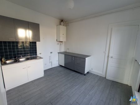Location Maison 2 pièces 58m² COURBEVOIE 92400 - Photo 3