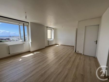 Appartement F3 à louer 3 pièces - 64,69 m2 GRANVILLE - 50 - Photo 2