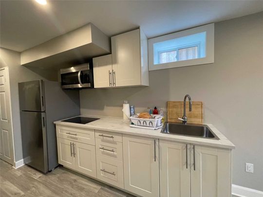 For Lease - 174 Wagner Crescent, Essa, Ontario - Photo 1