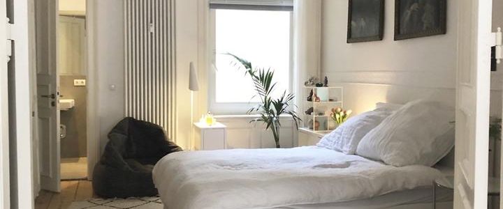 Möbliertes Zimmer in Frankfurt Stadtmitte – ab Monatsende frei - Photo 1