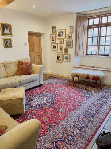 5 bedroom detached house to rent - Photo 4