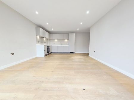 2 bedroom flat to rent - Photo 2