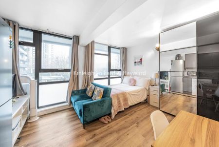 Studio to rent - Photo 3