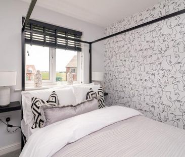 2 bedroom semi-detached house to rent - Photo 2