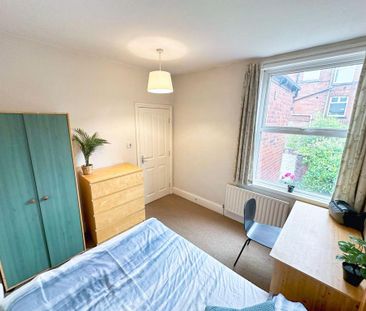 4 bedroom terraced house to rent - Photo 6