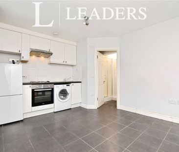 1 bedroom apartment to rent South Street, Bishops Stortford, CM23 - Photo 5