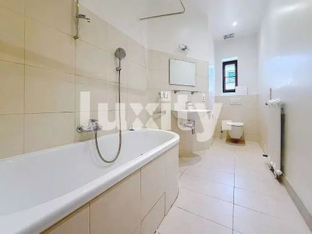 Superbe appartement de type Haussmannien - Photo 5