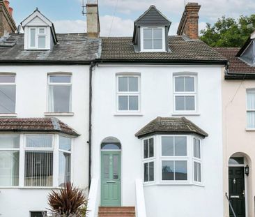 3 bedroom terraced house to rent - Photo 5