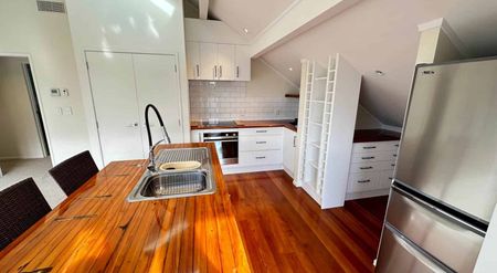 Two bedroom plus a study in Sunnyhills - Photo 4