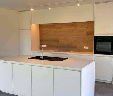 Uitzonderlijke woning te huur in Schellebelle voor € 1.600 met 3 sl... - Photo 3