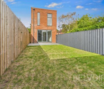 3 bedroom detached house to rent - Photo 3