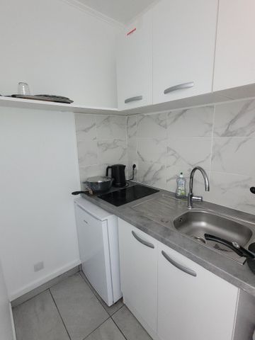 Location Appartement 1 pièce 22m² MAUBEUGE 59600 - Photo 3