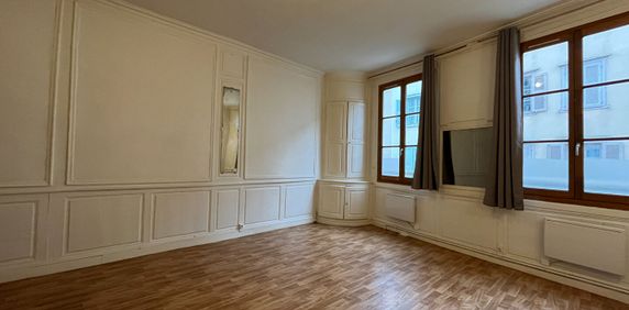 RUE HAUTE-VIENNE, T1 de 32m² avec cuisine équipée ! - Photo 2