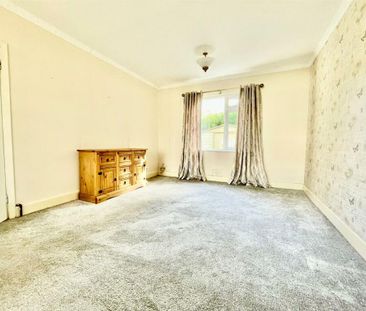 3 Bedroom Semi-Detached House in Preston - Photo 6