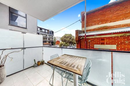 104/80 Lynch Street, Hawthorn - Photo 2