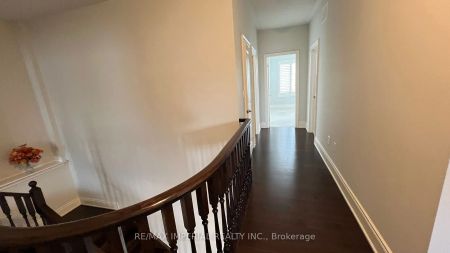 Detached Home For Lease | W9235867 - Photo 3