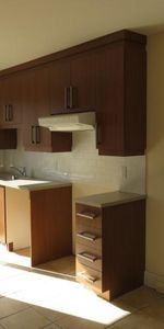 ROSEMONT - GRAND 4 1/2 en face de l'Hôpital Santa Cabrini - Photo 4