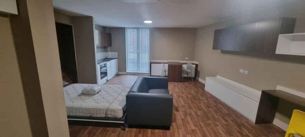 Premier Studio - Photo 1