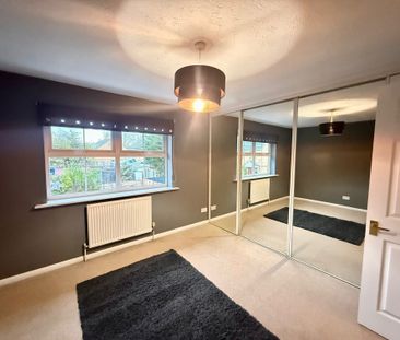 Village Close, Herts, Hoddesdon - Photo 4