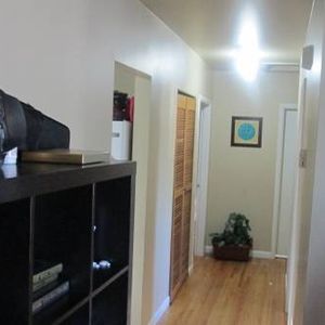 House for Rent in Highwood NW, Calgary - Photo 2